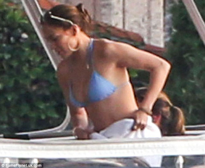 Jenny from the yacht: Jlo huye del frío de Nueva York y busca calorcito en Miami (Fotos)