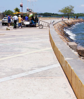 Rescatan a dos náufragos estadounidenses en Margarita