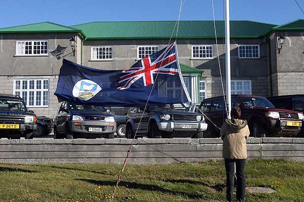 Argentina rechaza propuesta de Londres para reunión con malvinenses