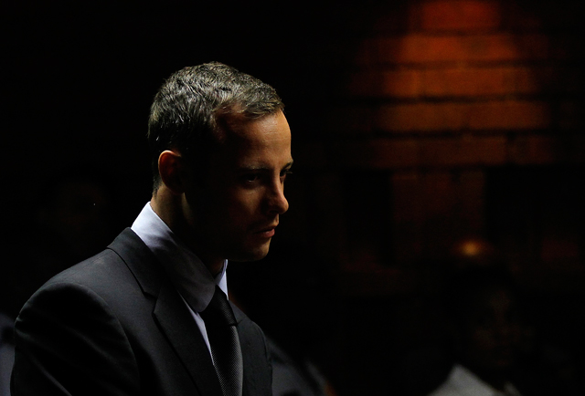 Pistorius expresa su dolor un año de después de matar a su novia