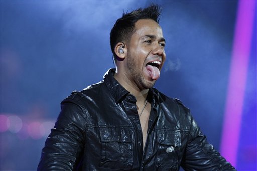 Las palabras de Romeo Santos tras la demora de su concierto en Caracas