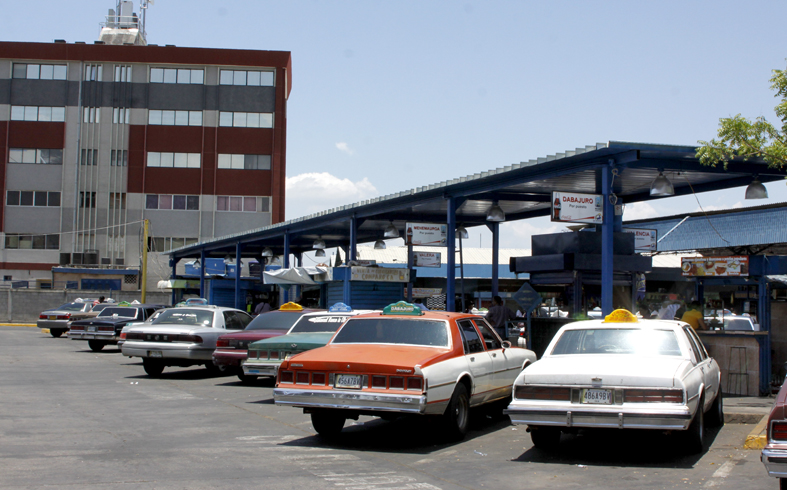 Inician trabajos de mantenimiento en el Terminal Terrestre de Maracaibo