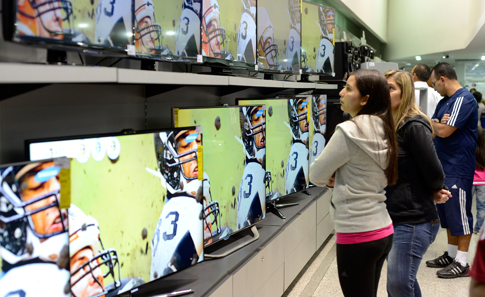 Fabricantes de televisores encienden el mercado con la superalta definición