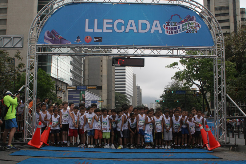 Alcaldía de Chacao realizó la XIX Carrera de San José