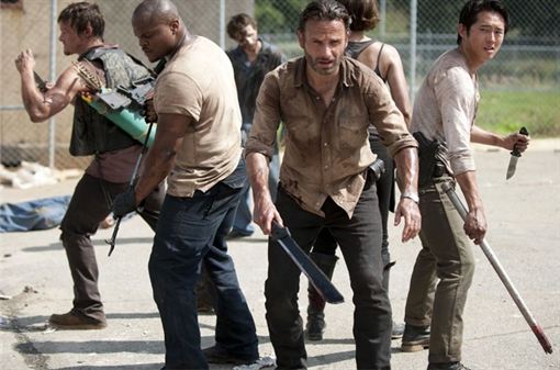 Así termina la tercera temporada de The Walking Dead (VIDEOS)