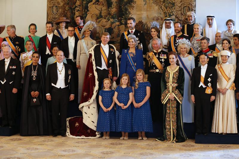 Guillermo-Alejandro y la argentina Máxima, reyes de Holanda (Fotos)