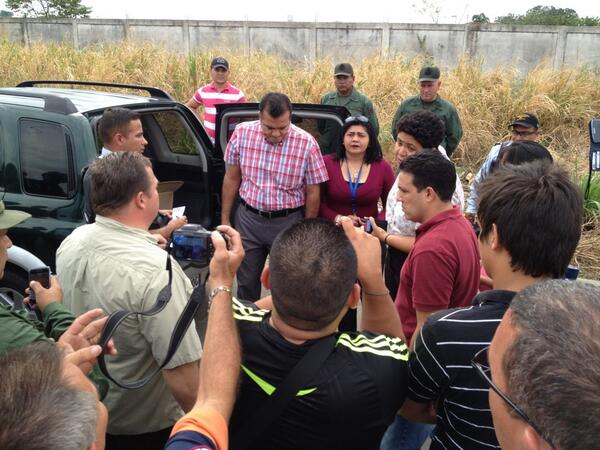 Encontraron papeletas de votación en la Troncal 5 en Barinas (Fotos)