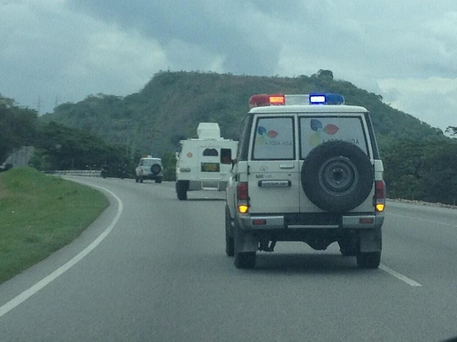 La GNB restringe el tránsito en la Autopista Regional del Centro (fotos)