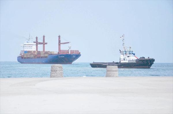 A Puerto Cabello llegó carne, leche y nata para Casa