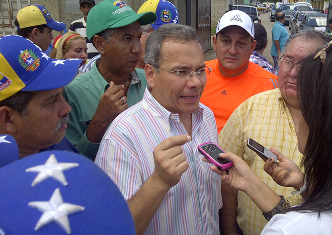 “Maduro debería transmitir en cadena nacional encuentro con Lorenzo Mendoza”