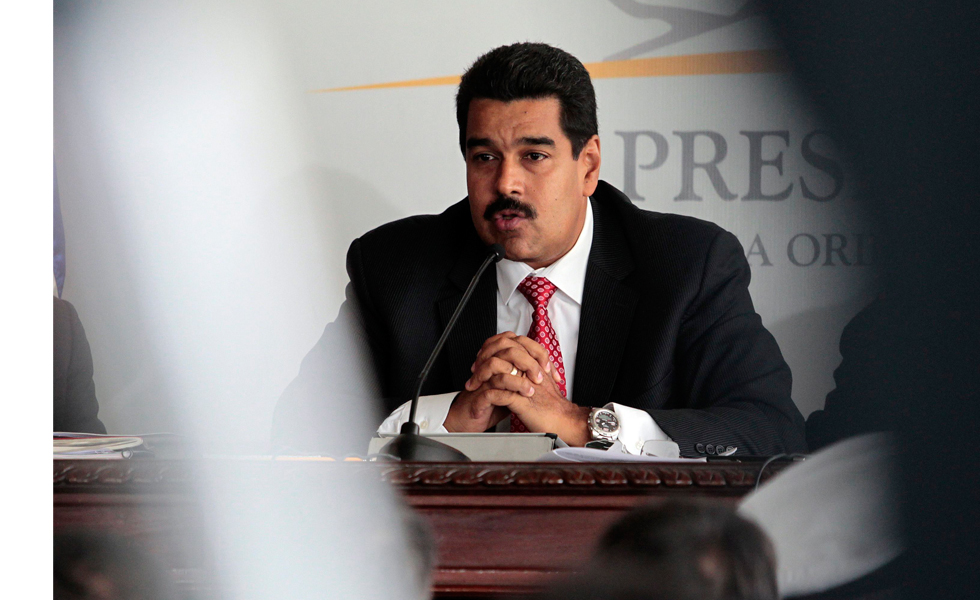 Maduro se ofuscó mal y repartió insultos y promesas de cárcel
