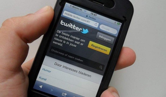 Twitter incorpora un botón para reportar casos de tuits agresivos