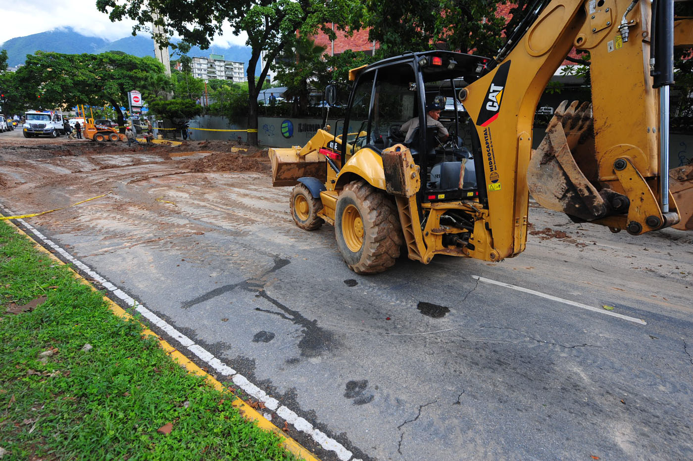 Repararon avería en el alimentador norte de El Cafetal