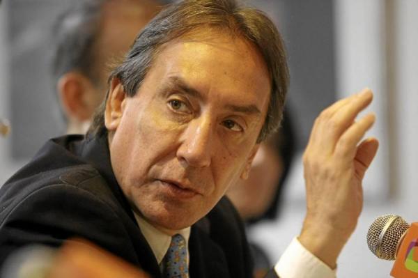 Luis Eladio Pérez designado nuevo embajador de Colombia en Venezuela