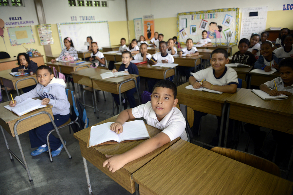 No se detiene el “lavado de cerebros” en las escuelas venezolanas