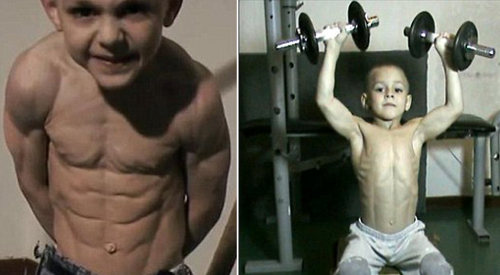 Polémico caso del niño musculoso (Foto)