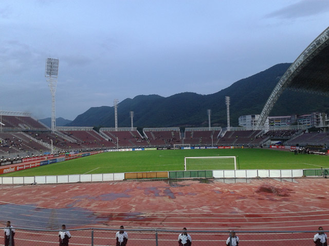 Así luce en estos momentos el estadio de Puerto La Cruz (Fotos + ¿Dónde están los hinchas?)