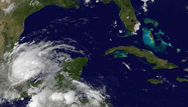 Tormenta “Jerry” se mueve lentamente hacia oeste en aguas abiertas Atlántico