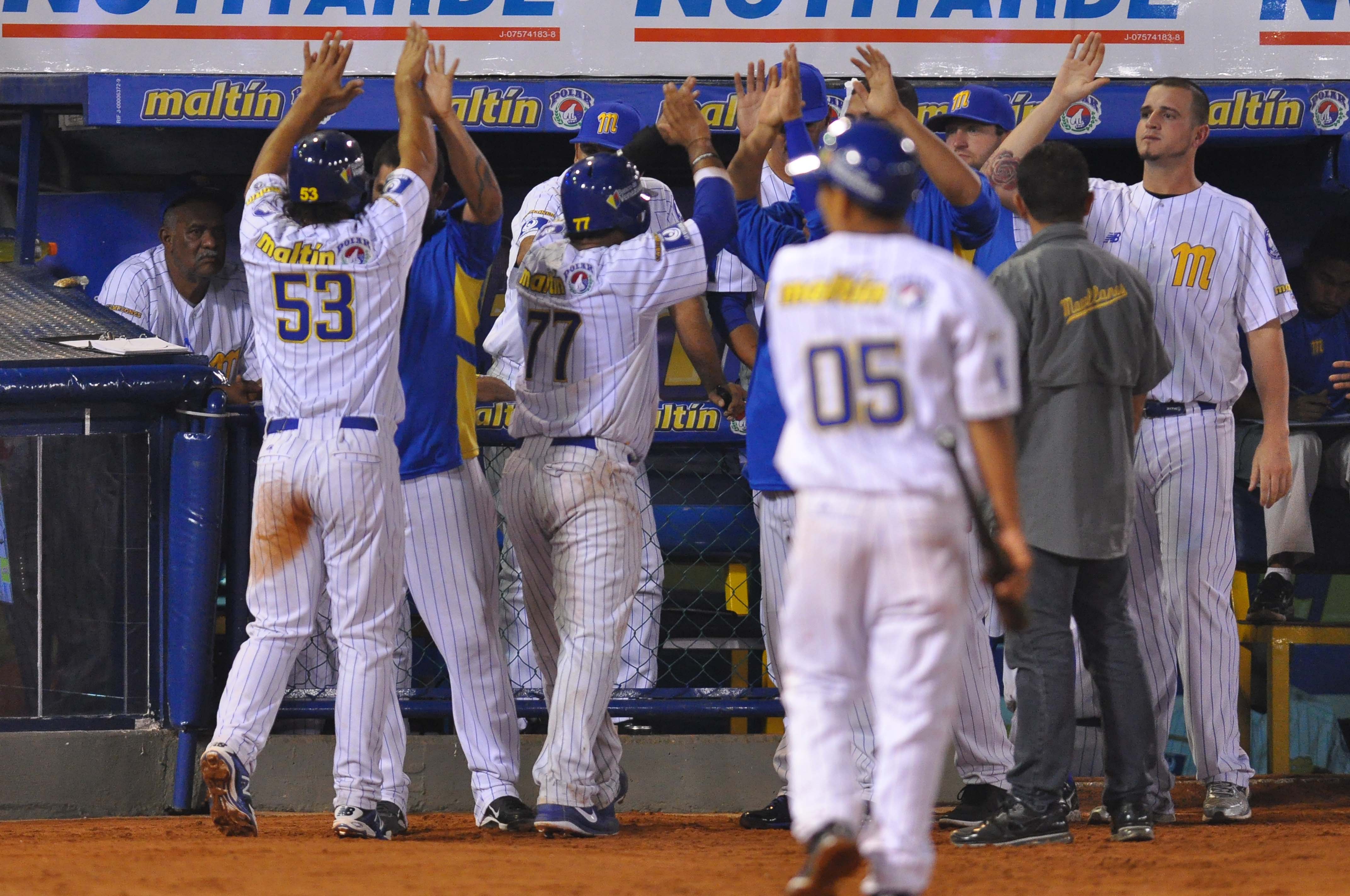 Magallanes, el primer equipo con diez victorias en Venezuela (Fotos)