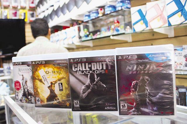 Videojuegos bélicos se venden sin control en Maracaibo