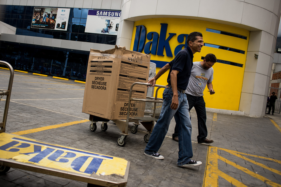 Capriles desenmascara el “Dakazo” con este video