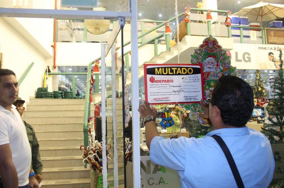 Tienda de electrodomésticos fue multada con 500 U.T (Foto)