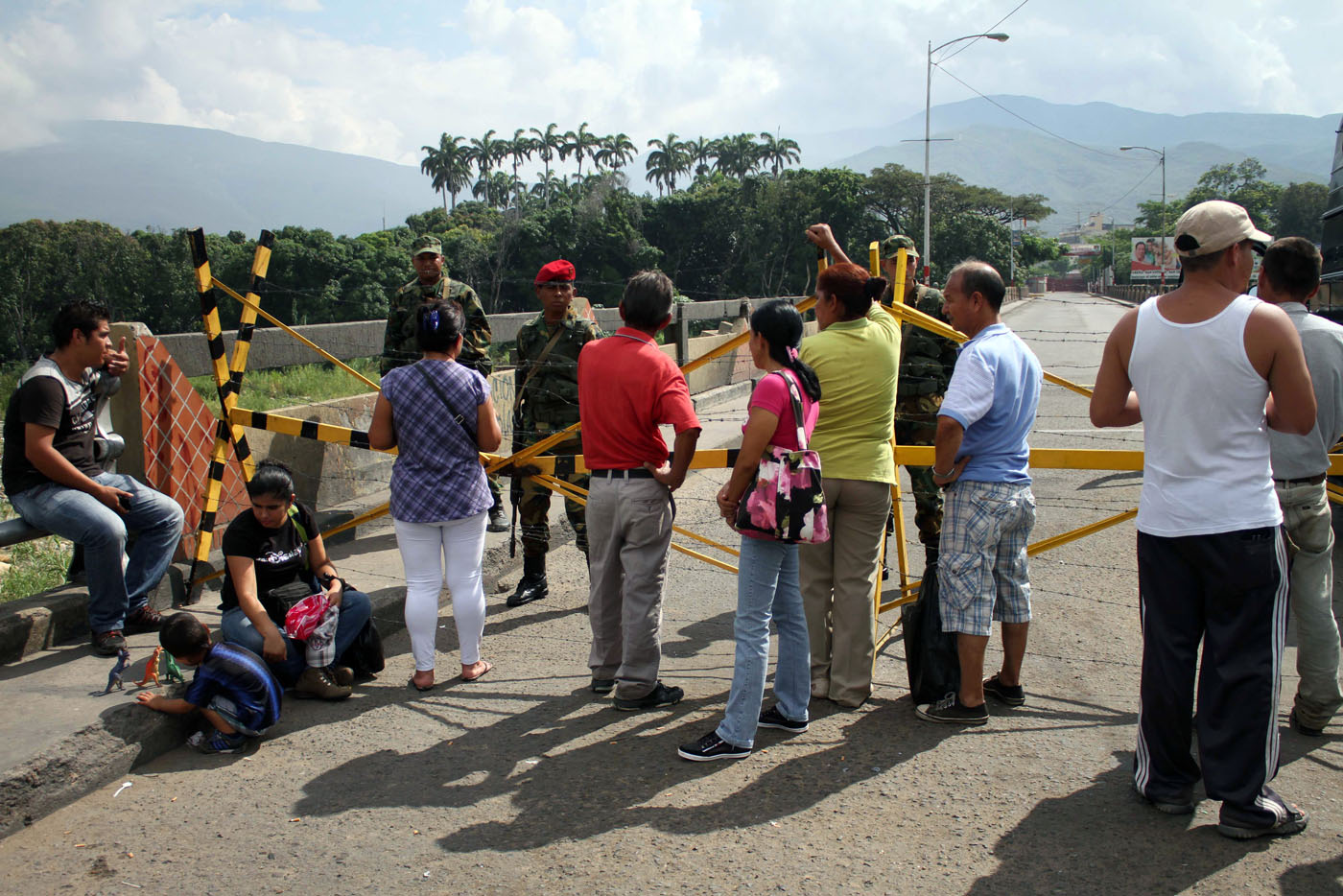 Denuncian que estado de excepción en frontera limita el derecho a la alimentación de ureñenses