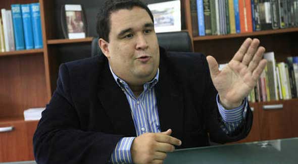 Matheus: Maduro busca atrincherarse en el TSJ