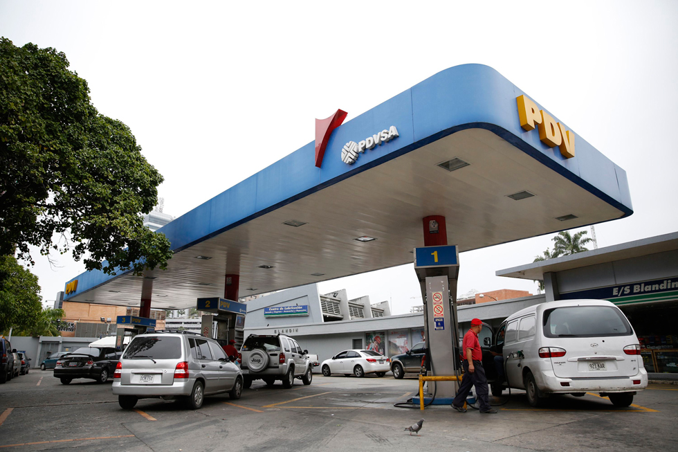 Pdvsa garantiza suministro de combustible durante asueto de Semana Santa