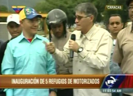 Ministro de Transporte inaugura cinco refugios para motorizados