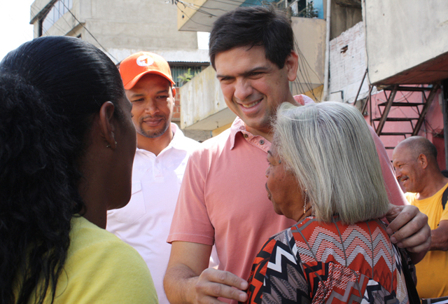 Ocariz entrega ochos proyectos al Ejecutivo para mejorar calidad de vida Sucre