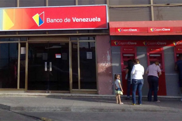 Este lunes es feriado bancario