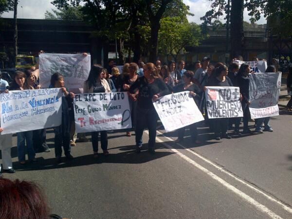 Fapuv envía condolencias tras asesinato de profesor de la Upel y su madre