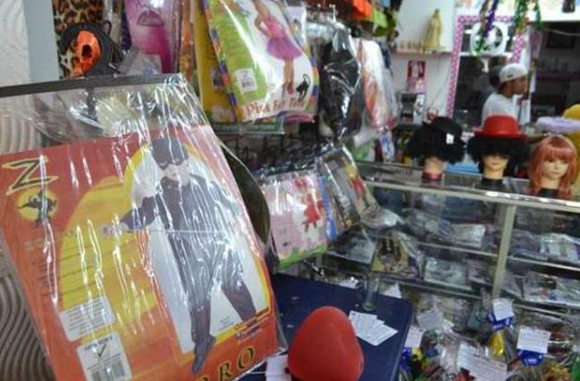 Pocas ventas de disfraces para la tradición de Carnaval