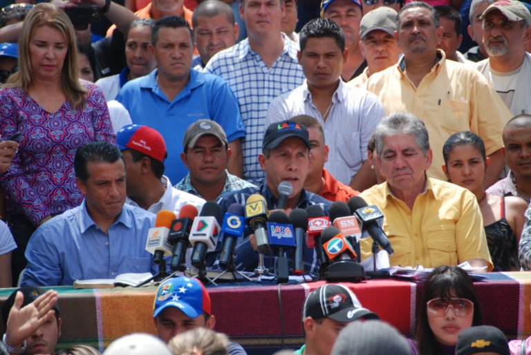 Henri Falcón: Desconocer la crisis puede generar un estallido social