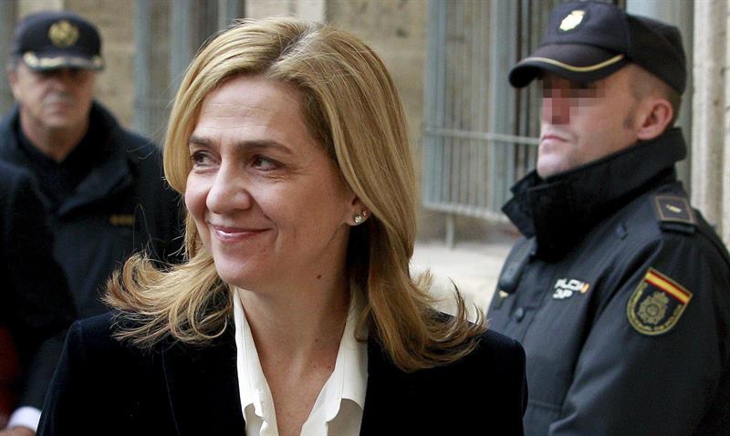 La infanta Cristina se desvincula de los negocios de su esposo