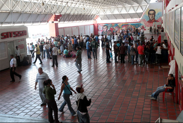 Hasta este sábado 8.500 usuarios se han movilizado por el terminal de Oriente