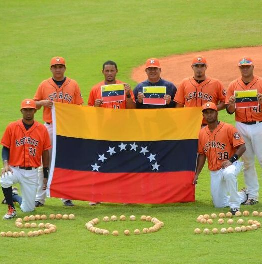 En República Dominicana los Astros se solidarizan con Venezuela