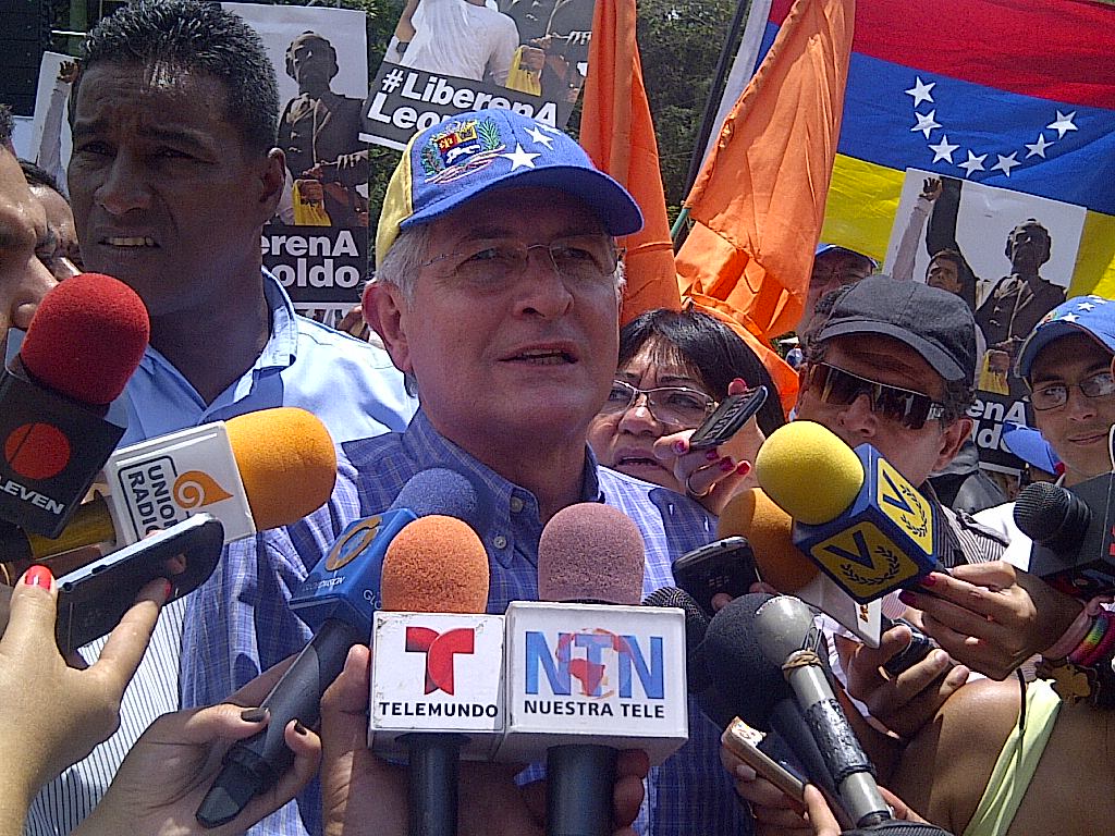 Ledezma en marcha por la libertad de los presos políticos: Es la hora de la solidaridad