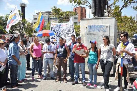 LOS ESTUDIANTES LEYERON UN MANIFIESTO 05,03,14 (5)