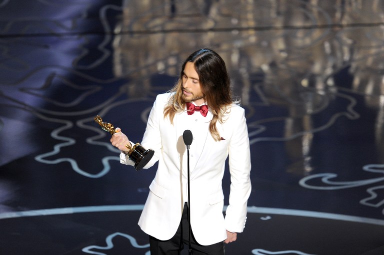 Jared Leto se alza con el Oscar y envía mensaje a los venezolanos: “Pensamos en ustedes” (VIDEO)