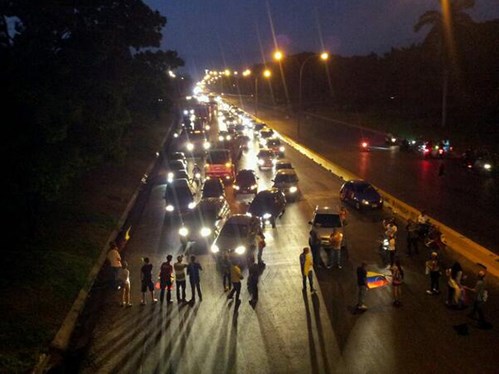 Ocho detenidos tras manifestación en el Distribuidor El Trigal