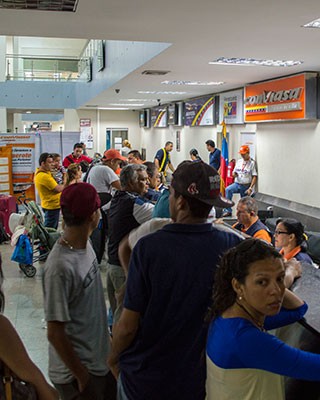 Turistas esperan liberación de boletos para retornar