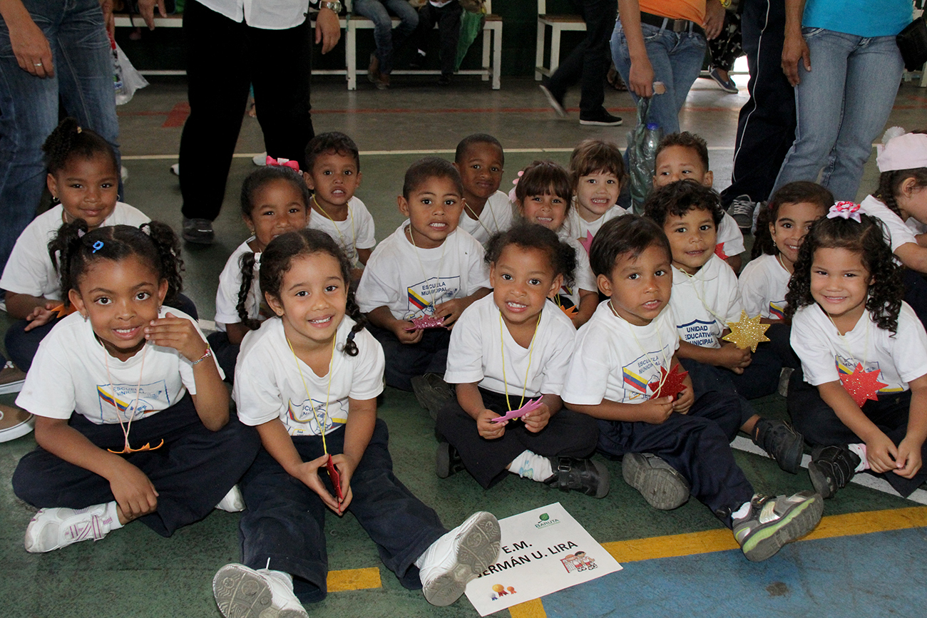 Niños de Baruta celebran mes de educación inicial