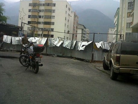 Así hicieron una barricada en Mérida este 2A (Foto)