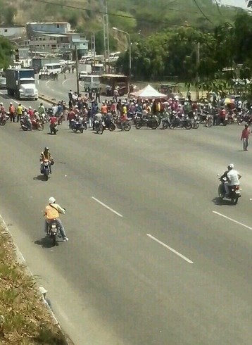 motorizados protesta. avlera