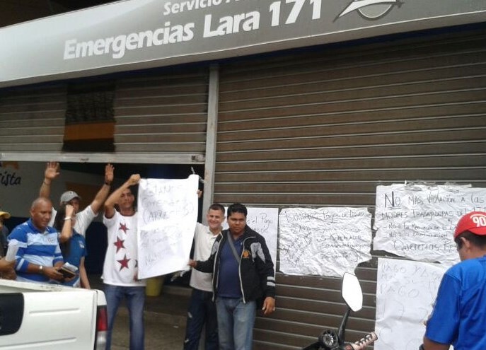 Trabajadores y extrabajadores de emergencias 911 protestaron