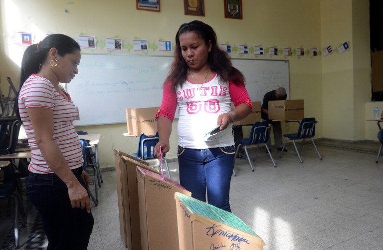 Así transcurren las elecciones en Panamá (Fotos)