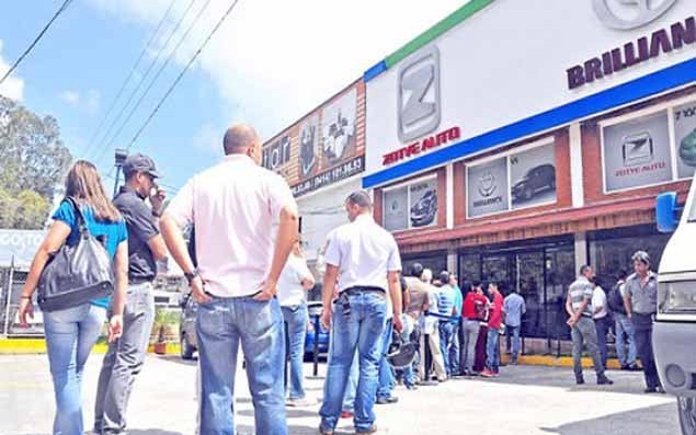 Afectados del concesionario La Venezolana podrían obtener carros chinos