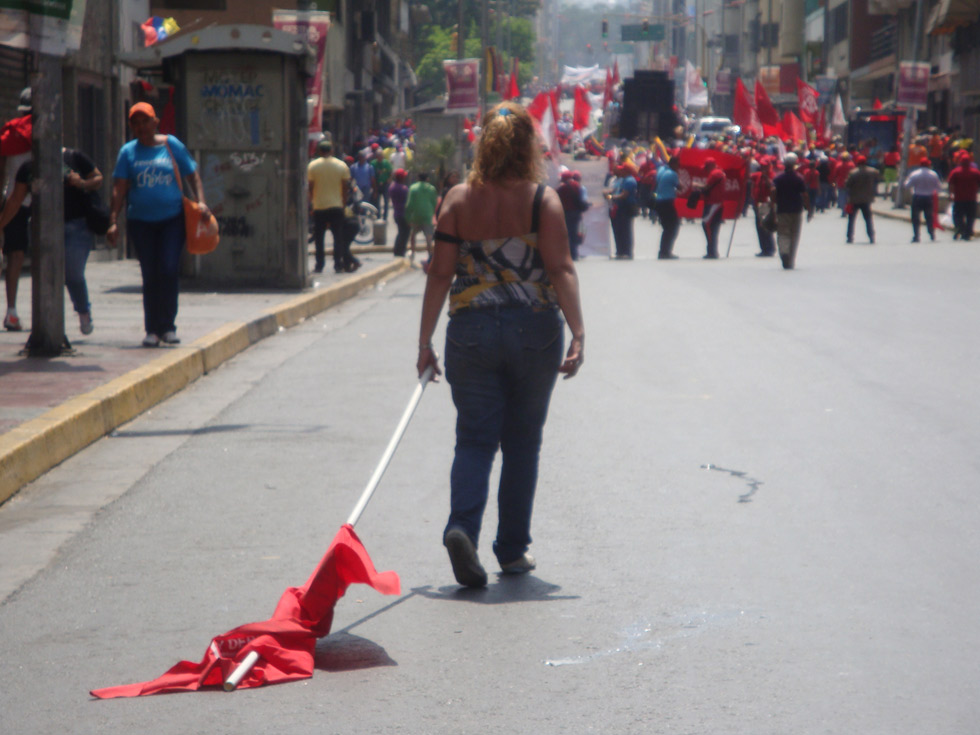 “Animo, ánimo, ánimo”…la consigna oficialista que ella no se aprendió (Fotos)